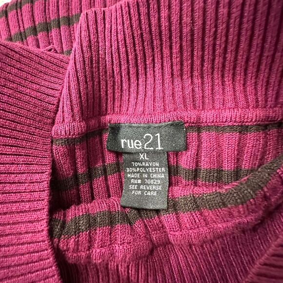 Rue 21 Y2K Alt Style Hot Pink Long Sleeve Top - Picture 7 of 7